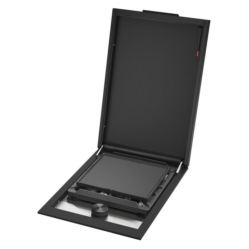 BeefEater Monument® - ProLine Series Built-in Gas Side Burner with Lid
