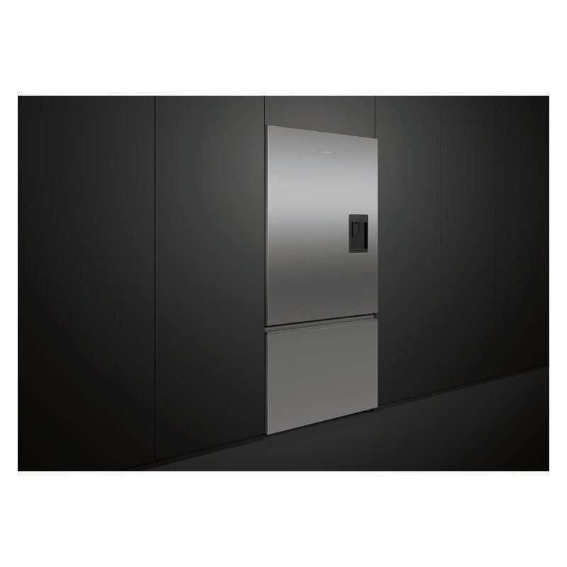 Fisher & Paykel 515L Series 5 Refrigerator and Freezer Ice & Water