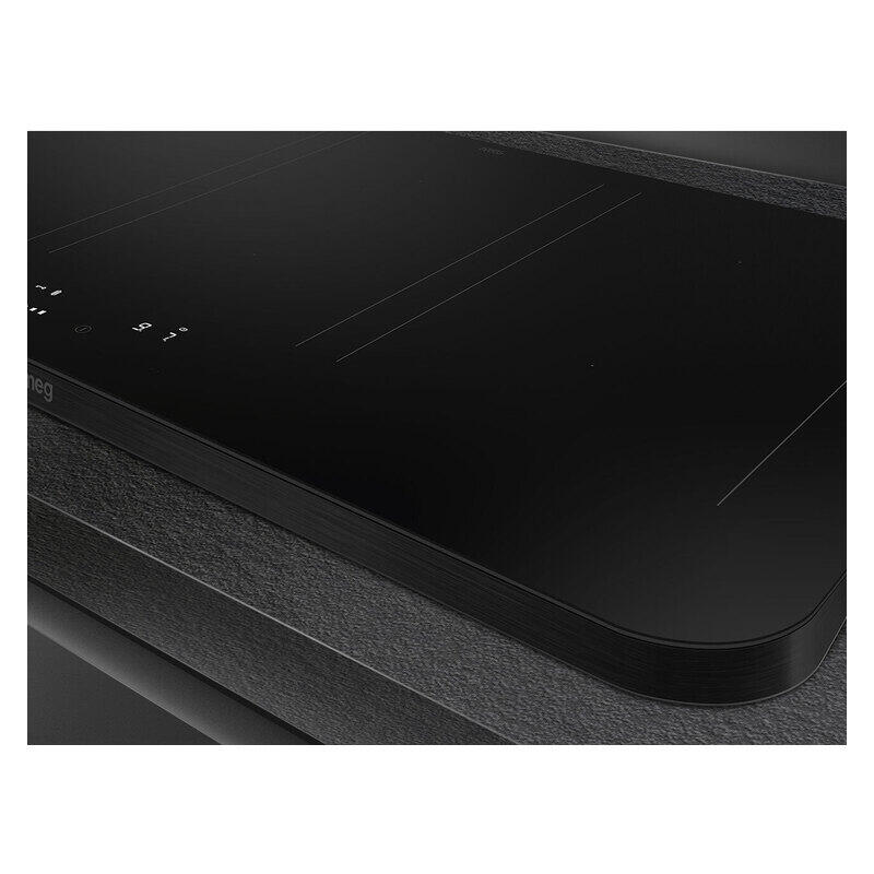 Smeg Isola 90cm Flat Induction Cooktop with Autovent 2.0 - Matte Black