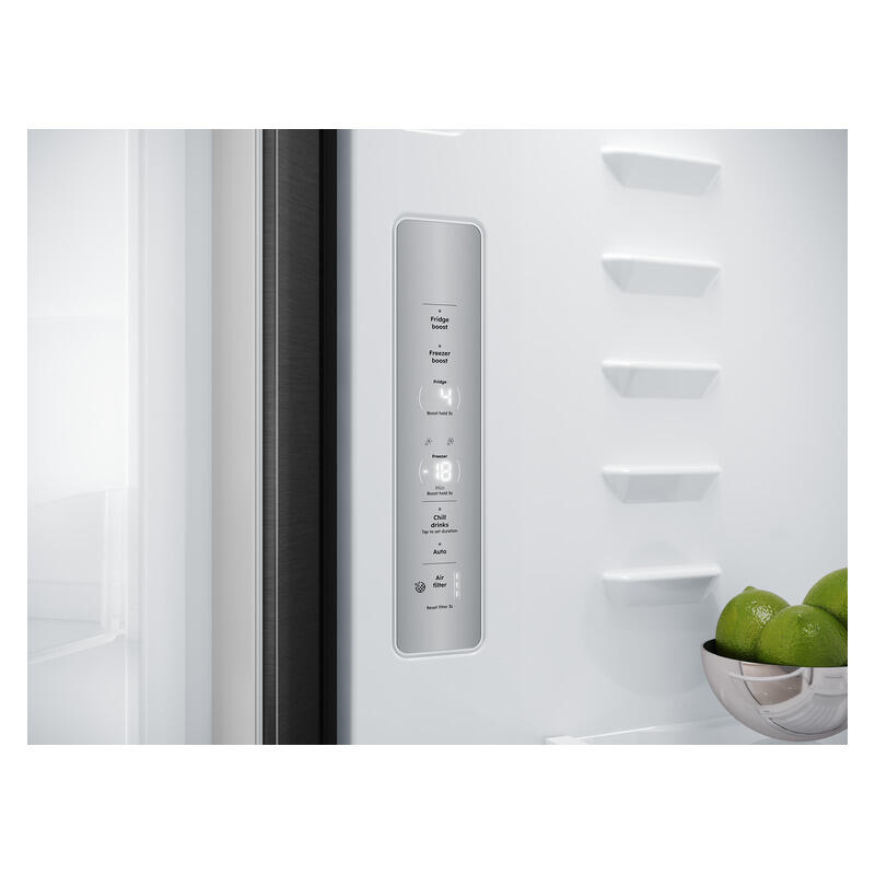 Westinghouse 564L Quad Door Fridge Freezer - Matte Charcoal Black