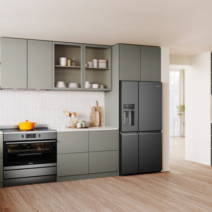 Westinghouse 609L Quad Door Fridge Freezer with Ice & Water Dispenser - Matte Black